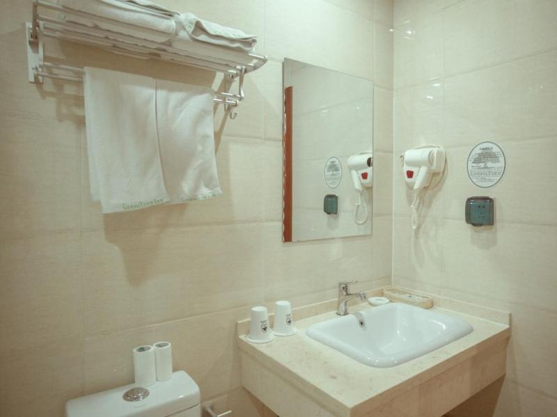 Greentree Inn Hebei Zhangjiakou Zhangbei Caoyuantian Rd Zhangku Avenue Express Hotel Exterior foto